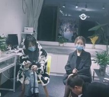【开发素人】大学生S带素人闺蜜暴打男神 bf6918