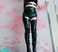 【兔粉粉】皮靴全体重踩踏跳舞 bf21681