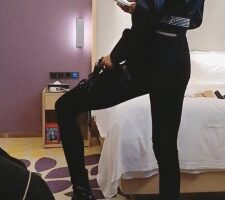 【美娜格格】欠债不还被女王虐成狗【双视角版】 bf23975