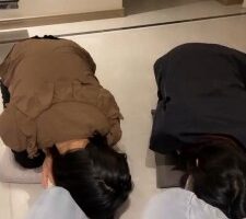 【橘子没熟】精彩-奴下奴/双母畜抽耳光舔脚闻鞋 bf25564