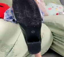 【艾莉】玩废绿帽追求者/舔脏鞋底/玫瑰塞嘴/转胯/臭脚捂脸 bf25596