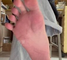 萌棠工作室 葵葵M2K脏鞋棉袜裸足羞辱