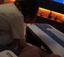 【橘子没熟】母畜-沐足店当着技师的面调 bf27337
