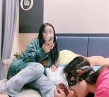 【小羊】双母畜-裸足恋足舔  JS231119-3
