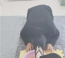【云儿公主】圈养狗伺候主人沐足 JS231217-8