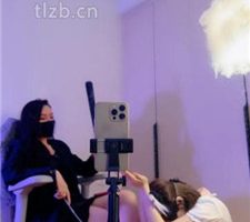 【妆主大大】母畜-发骚的闺蜜最喜欢被虐 JS231229-11