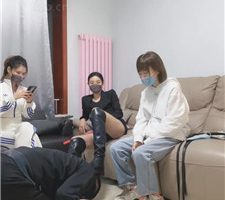 【文文文】3S素人-藤条抽/清理鞋底/骑转胯/碾狗头【四视角版】JS240222-3