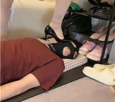 【安安sama】跪舔脏鞋/换鞋踩踏/骑马骑脖/转胯狗爬/沉浸式舔脚 bf41167