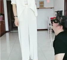 【凌儿女神】闻着香水发骚/磕头求虐/虐到湿 bf42668