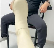 【奕大】刑椅看你能坚持多久 JS241009-13