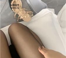 【丝雯】骑狗背恋足狂舔 bf46407