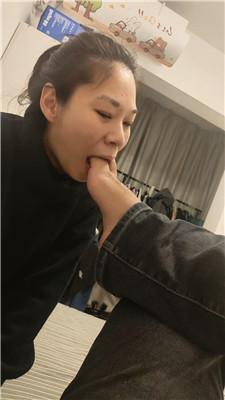 【判官】母狗-吮吸原味裸足 JS241129-27