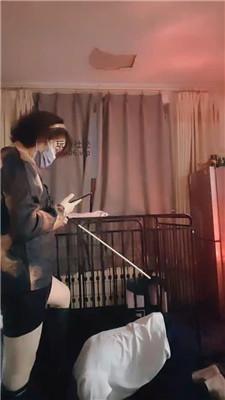 【百变小妈】反绑重度鞭打/长靴踢踹踩/囚禁狗笼 JS241221-16