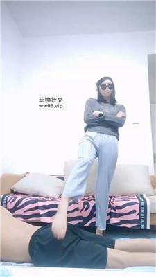 【樱花落】情侣奴-玉足跳踩地毯奴 JS250118-47