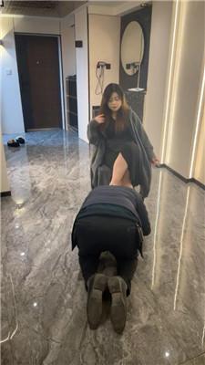 【月喧女王】车模S-高级会所虐老板奴 JS250206-24