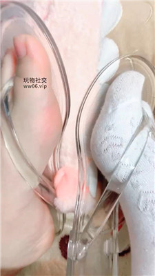 【乔乔在这里】吸香水眩晕控制场    250206-23