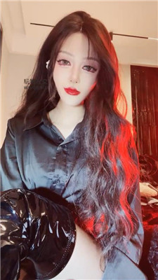 【龙妈】吐口水    250206-27