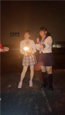 【乔S】双S-台妹-户外-放烟花调狗 bf50779