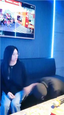 【甜柚】KTV陪酒小妹玩 JS250301-31