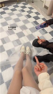 【萝莉糖糖】双S-黑丝白丝诱惑/踩踏骑马【双视角版】JS250302-37