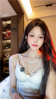 【龙妈】滚进来    250301-11