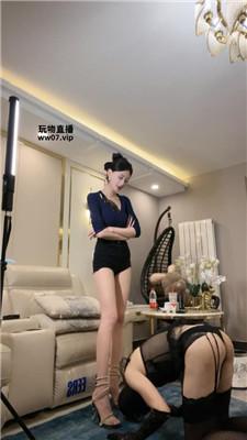 【艾琳】姐妹花暴虐变装骚狗 bf51396