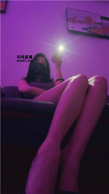 【回眸】灯女上司男下属    250429-9