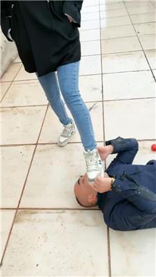 【西北傻子】户外素人小主暴揍 bf53185