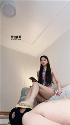 【猫神】人字拖玉足恋足舔 bf53384