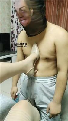 【樊儿】电击虐乳-脚耳光-舔高跟jio JS250518-18