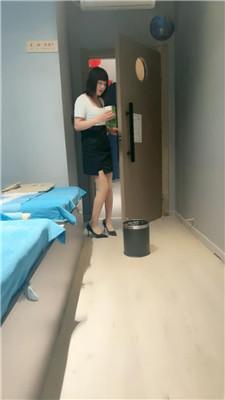 【西北傻子】开发足疗店素人女神 JS250521-16