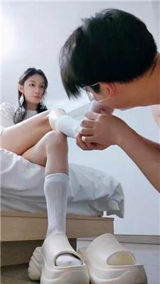 【喵酱紫】拖鞋白袜狂舔-磕头求圣水 bf53720