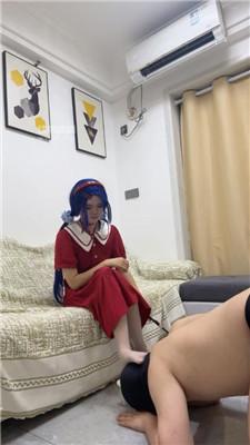 【素人挖掘机】cos女神-坐脸窒息-粗高跟插嘴-骑马 JS250609-51