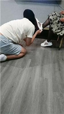 【梦瑶夫妻】舔脏鞋-酸臭黑丝 JS250709-8