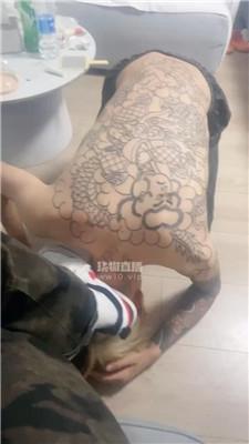 【困困s】脏鞋白袜超臭原味虐纹身哥 JS250809-15