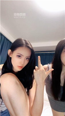 【倪小主】滚进来清理玉足    250903-17