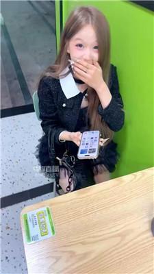 【双子】路边开发精神小妹 JS251117-10