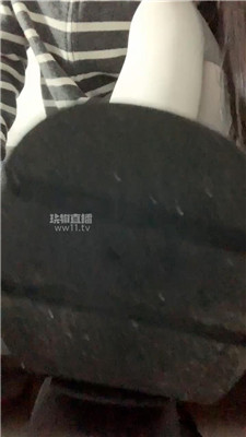 【希希sama】白丝黑丝羞辱    251223-21
