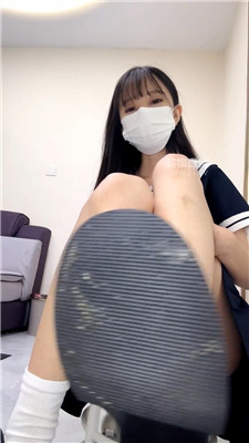 【妍妍】小皮鞋白袜裸足寸    260421-43